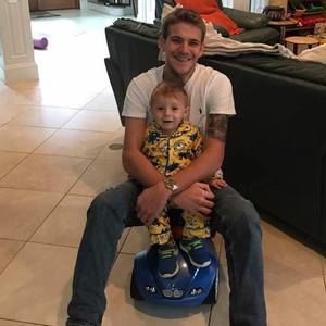 Meet your Posher, Brandon